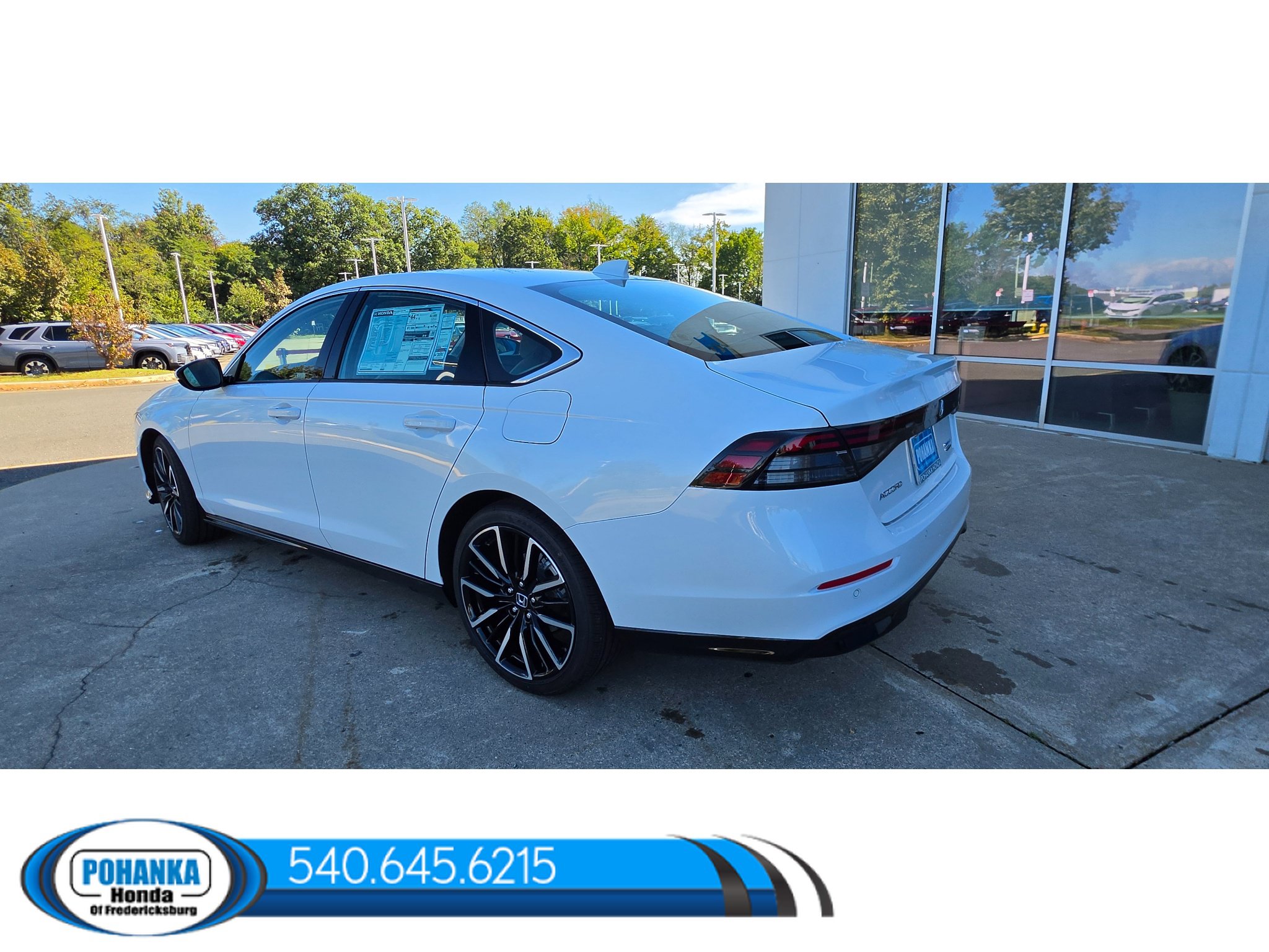 New 2026 Honda Accord Hybrid Touring image 4