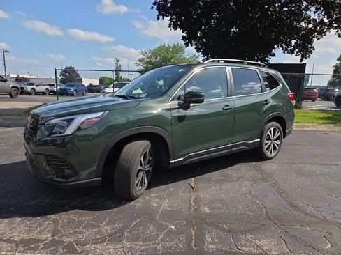 Certified 2024 Subaru Forester Limited w/ Pop Package 2 AWD/4WD image 14