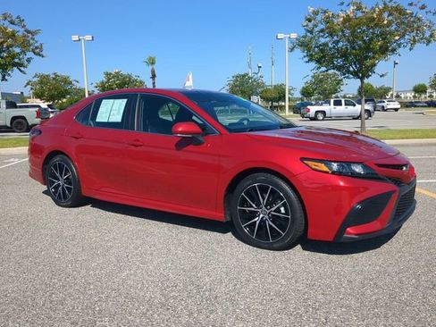Certified 2023 Toyota Camry SE FWD image 1