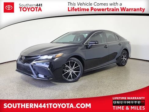 Used 2023 Toyota Camry SE w/ Convenience Package FWD image 1