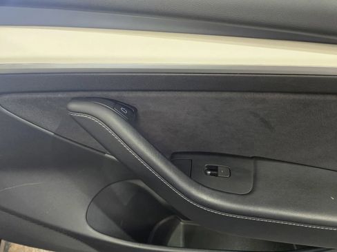 Used 2022 Tesla Model 3 Long Range image 6