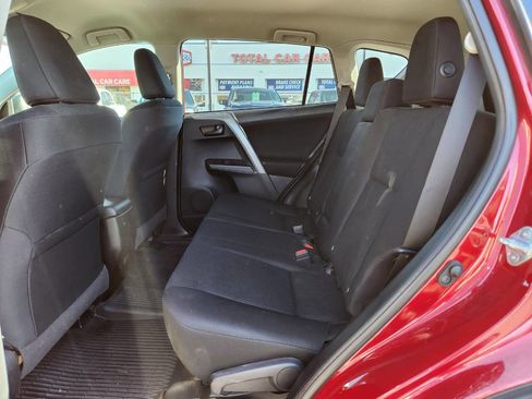 Used 2018 Toyota RAV4 LE w/ All Weather Liner Package image 12