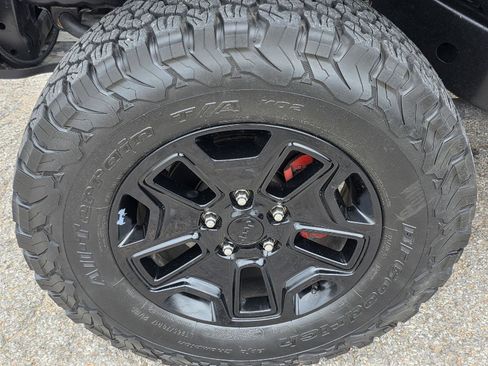 Used 2018 Jeep Wrangler Unlimited Rubicon AWD/4WD image 44