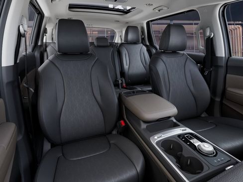 New 2026 Kia Carnival SX FWD image 15
