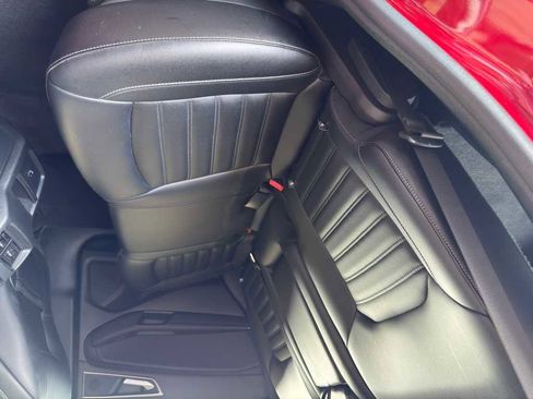 Used 2022 Ford Edge SEL image 8