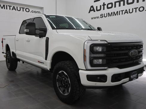 Used 2024 Ford F350 Lariat w/ Lariat Ultimate Package image 2