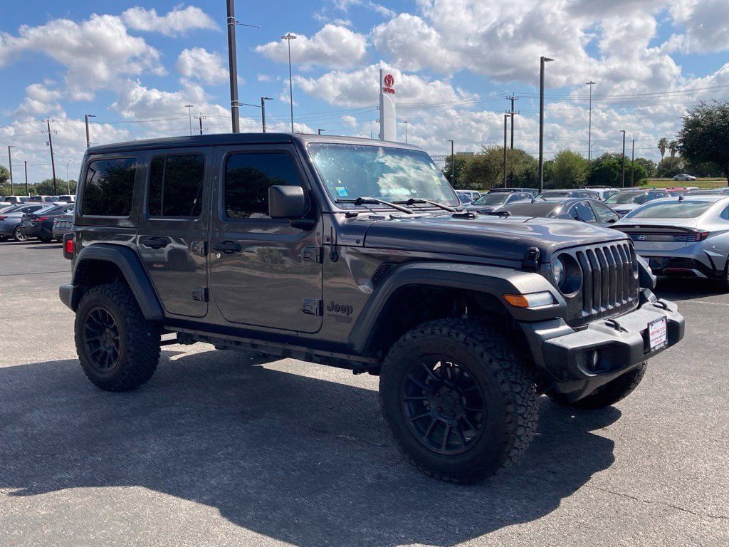 Used 2021 Jeep Wrangler Unlimited Sport w/ Sun And Sound Package AWD/4WD image 3