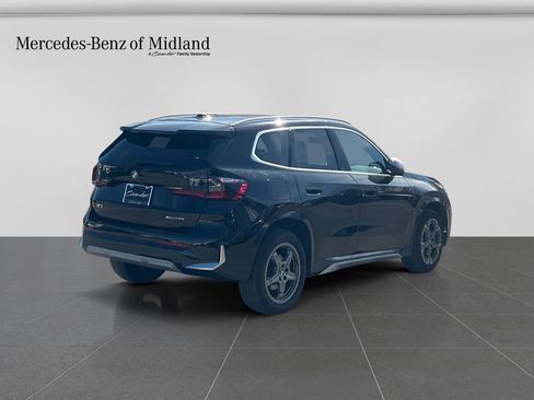 Used 2024 BMW X1 xDrive28i image 7