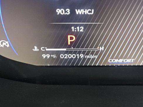 Certified 2025 Acura MDX FWD w/ Technology Package image 15