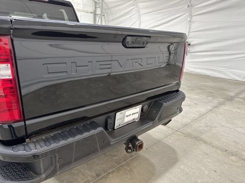 Used 2024 Chevrolet Silverado 2500 Custom w/ Custom Value Package AWD/4WD image 29