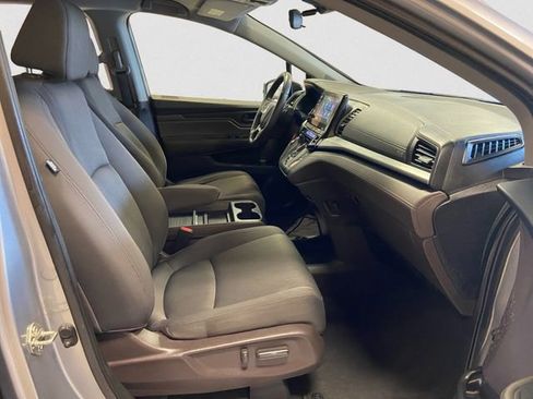 Used 2020 Honda Odyssey EX image 16