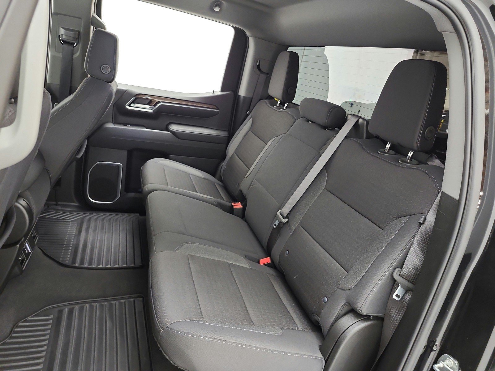 Used 2024 Chevrolet Silverado 1500 LT AWD/4WD image 15