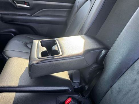 Certified 2026 Toyota Grand Highlander AWD image 14