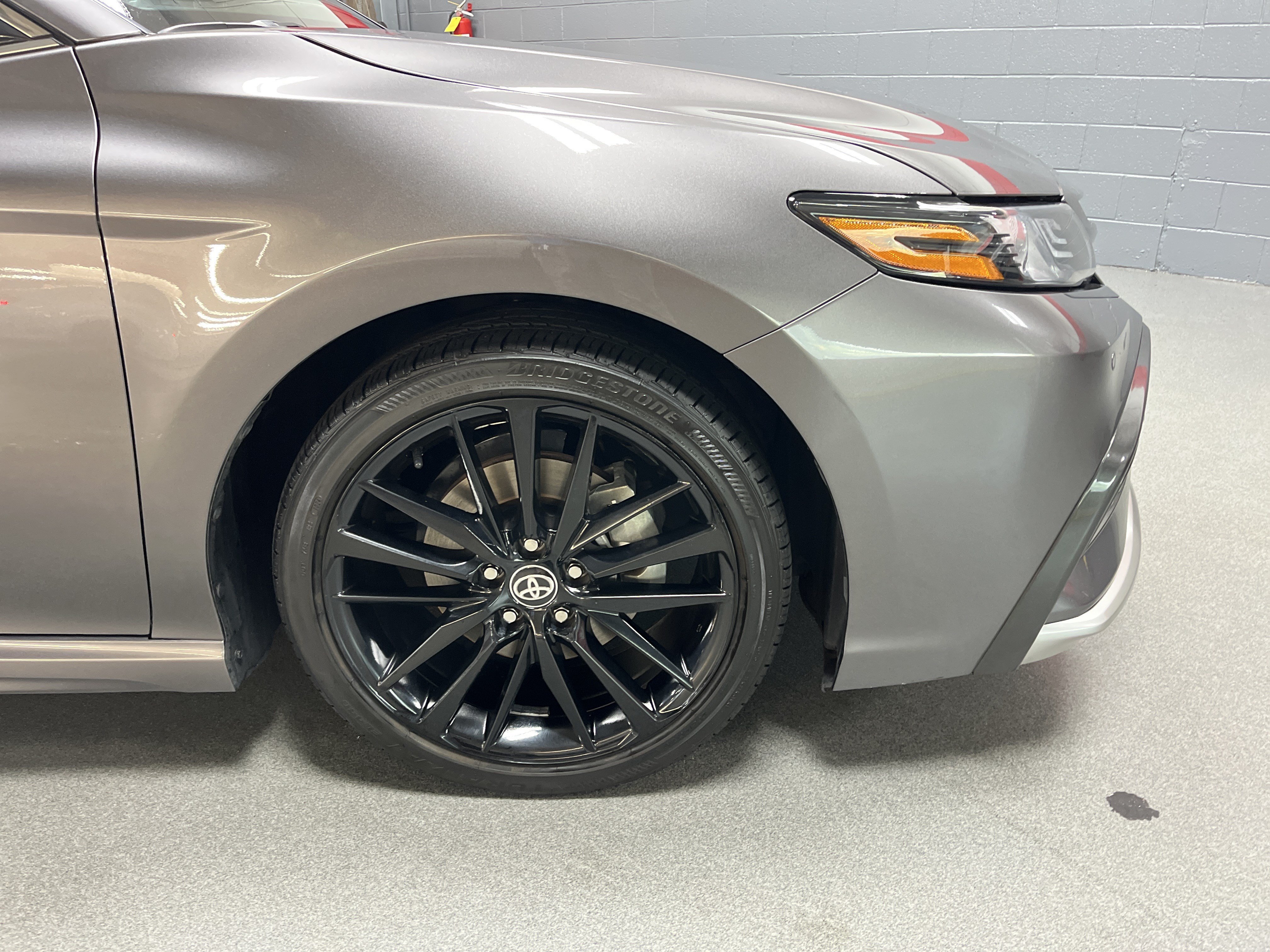 Used 2021 Toyota Camry XSE w/ Navigation Package FWD image 13