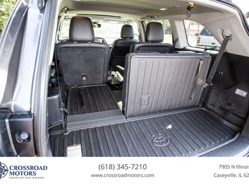 Used 2019 Toyota Highlander SE AWD/4WD image 37