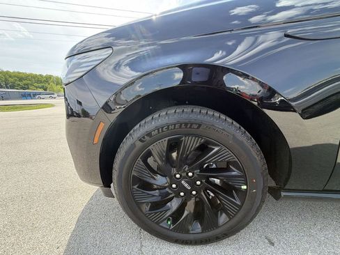 New 2026 Lincoln Navigator Reserve AWD/4WD image 10