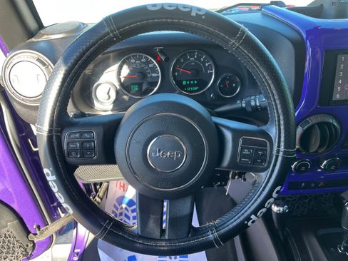 Used 2017 Jeep Wrangler Unlimited Sport w/ Quick Order Package 24S image 9