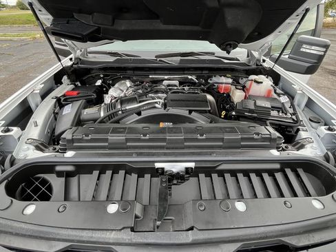 Certified 2024 Chevrolet Silverado 2500 W/T image 6