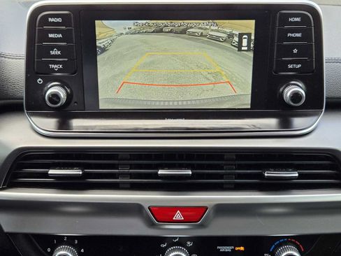 Used 2020 Kia Telluride S FWD image 17