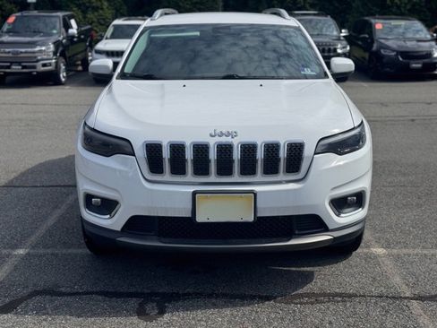 Used 2019 Jeep Cherokee Limited image 3