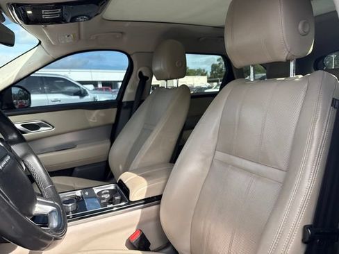 Used 2018 Land Rover Range Rover Velar R-Dynamic SE AWD/4WD image 8