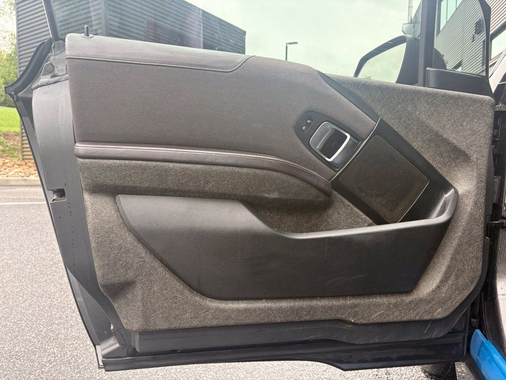 Used 2017 BMW i3 w/ Range Extender RWD image 18