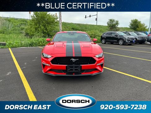 Used 2022 Ford Mustang GT RWD image 3