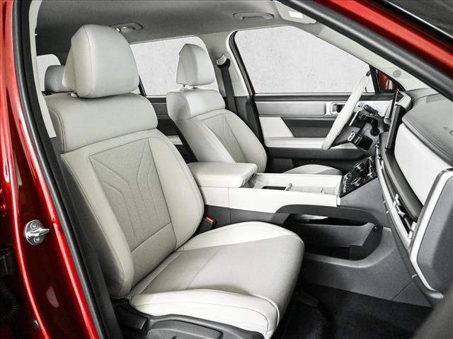 Used 2025 Hyundai Santa Fe SEL AWD/4WD image 23