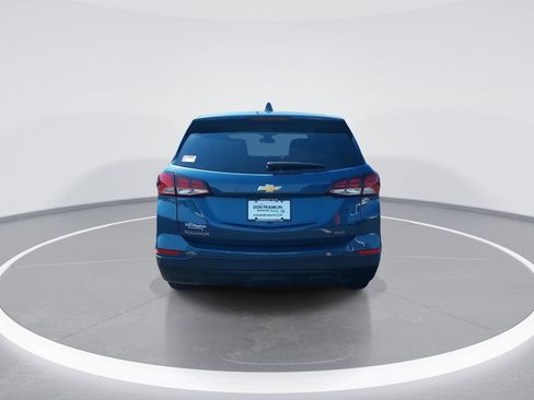 Used 2024 Chevrolet Equinox LS w/ LS Convenience Package AWD/4WD image 7