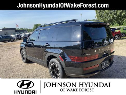Used 2024 Hyundai Santa Fe SEL FWD image 11