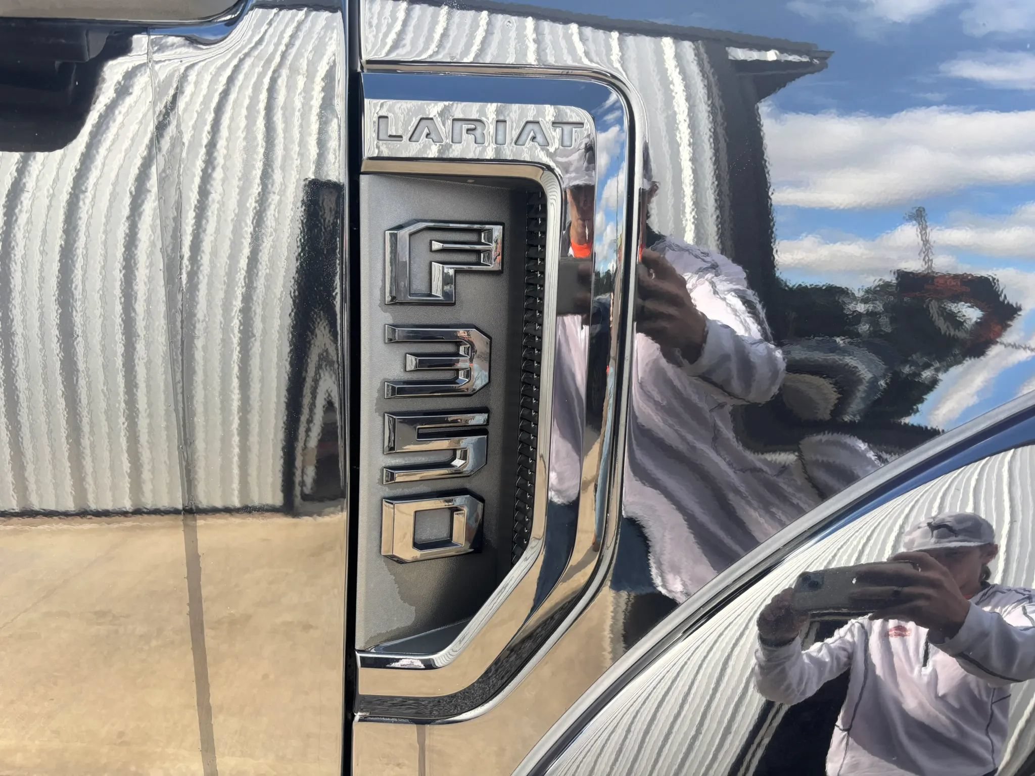 Used 2020 Ford F350 Lariat AWD/4WD image 8