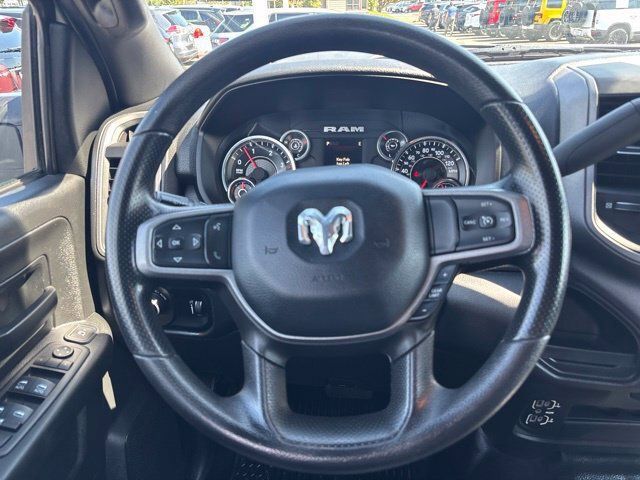 Used 2024 RAM 5500 Tradesman w/ Chrome Appearance Group AWD/4WD image 15