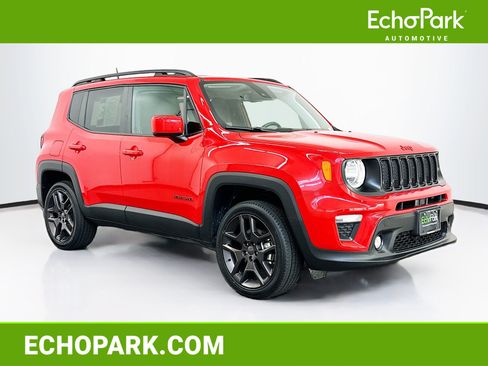 Used 2022 Jeep Renegade Latitude w/ Convenience Group AWD/4WD image 1