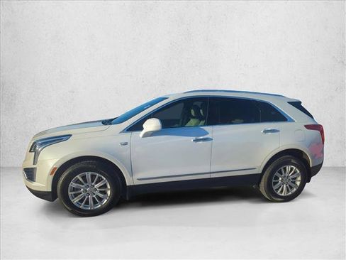 Used 2018 Cadillac XT5 FWD image 5