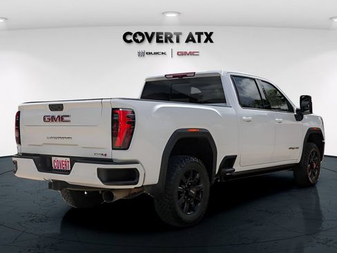 Used 2025 GMC Sierra 2500 AT4 w/ AT4 Premium Plus Package AWD/4WD image 6