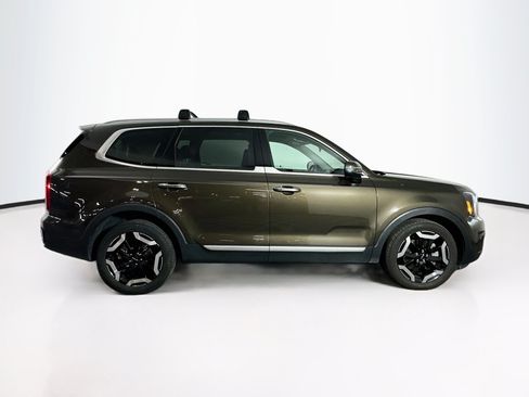 Used 2025 Kia Telluride S AWD/4WD image 10