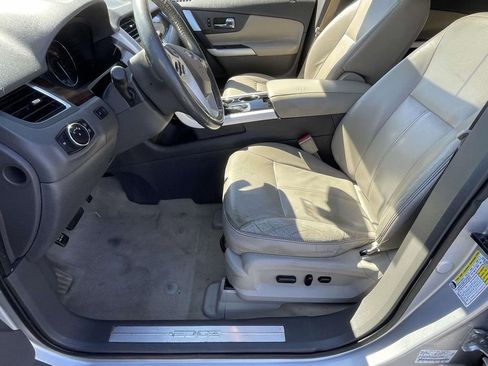 Used 2011 Ford Edge Limited image 14