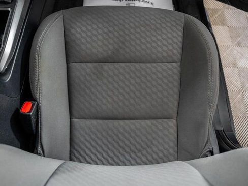 Used 2022 Toyota Tacoma SR5 image 31