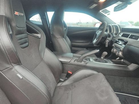 Used 2015 Chevrolet Camaro Z/28 RWD image 8