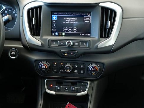 Used 2022 GMC Terrain SLE w/ Driver Convenience Package FWD image 14