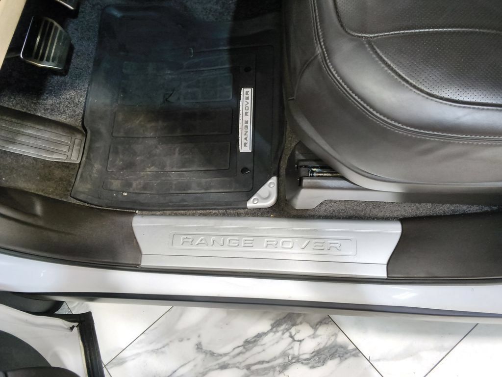 Used 2021 Land Rover Range Rover Westminster Edition AWD/4WD image 10