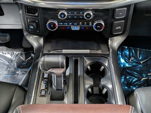Used 2023 Ford F150 Lariat AWD/4WD image 19