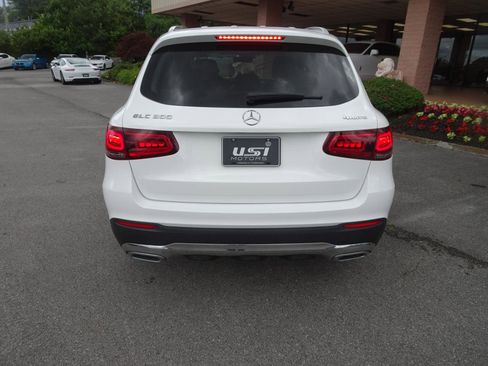 Used 2020 Mercedes-Benz GLC 300 4MATIC image 3