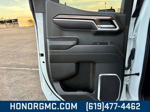 Used 2023 Chevrolet Silverado 1500 LT w/ Protection Package image 19