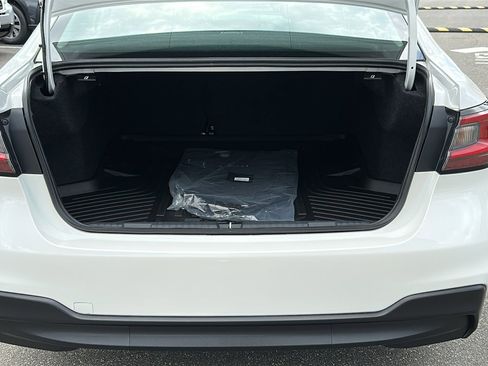 Certified 2025 Subaru Legacy Premium image 27