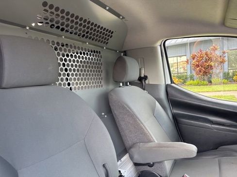 Used 2020 Nissan NV200 SV image 12