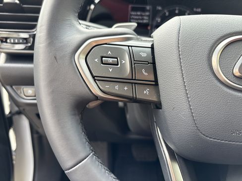 Used 2025 Lexus NX 350 AWD w/ Accessory Package (Z2) image 17