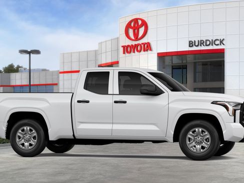 New 2026 Toyota Tundra SR image 15
