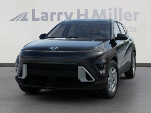 New 2027 Hyundai Kona SE FWD image 6