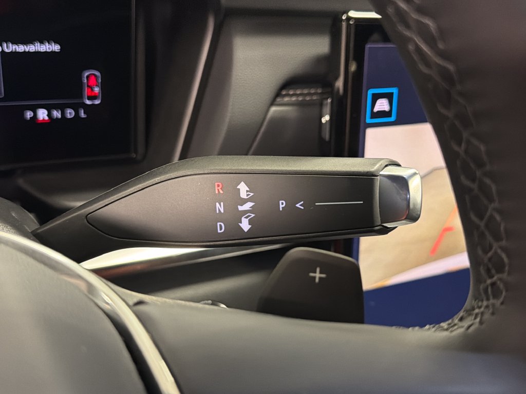 New 2027 GMC Terrain Elevation w/ Elevation Premium Package AWD/4WD image 34